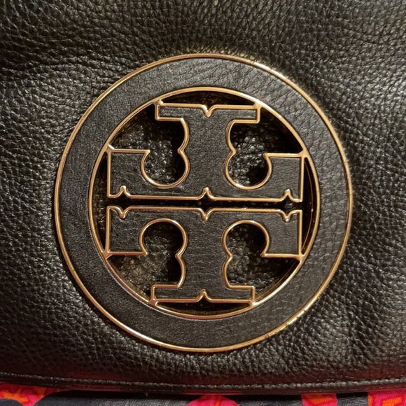 Tory Burch Amanda Convertible Cross Body/Clutch - Picture 5 of 6